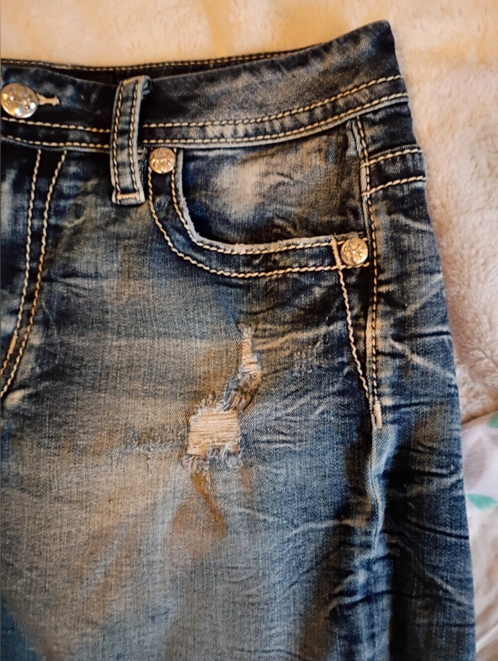Miss me Ripped Distressed Blue Denim Jean Signature M High Rise Midi-Shorts - Picture 4 of 13